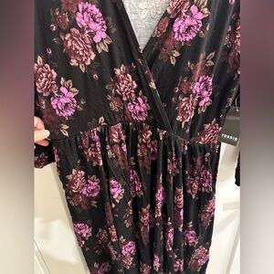 Torrid floral super soft dress with pockets 12 0